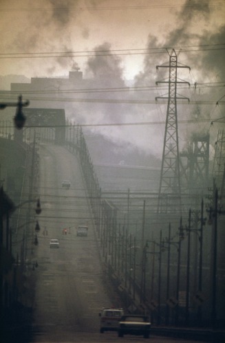 dark_clouds_of_factory_smoke_obscure_clark_avenue_bridge_-_nara_-_550179